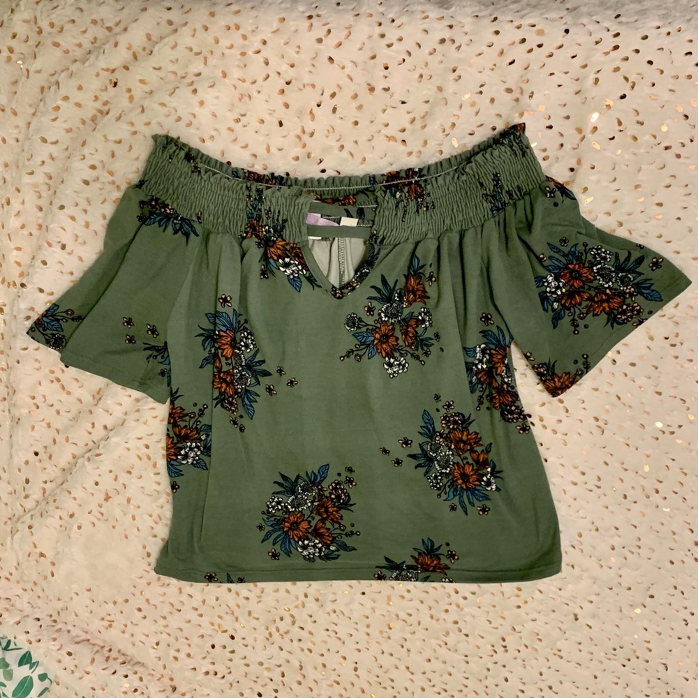 Alya Green Floral Off Shoulder Summer Blouse